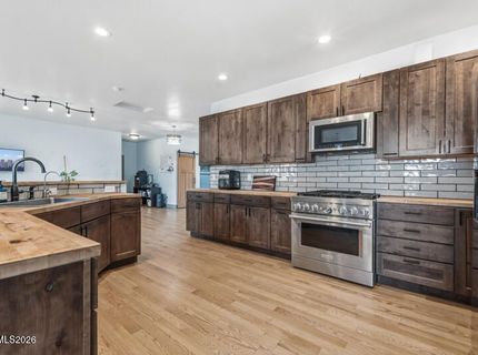 1401 Nevada 208, Yerington, NV 89447 Photo