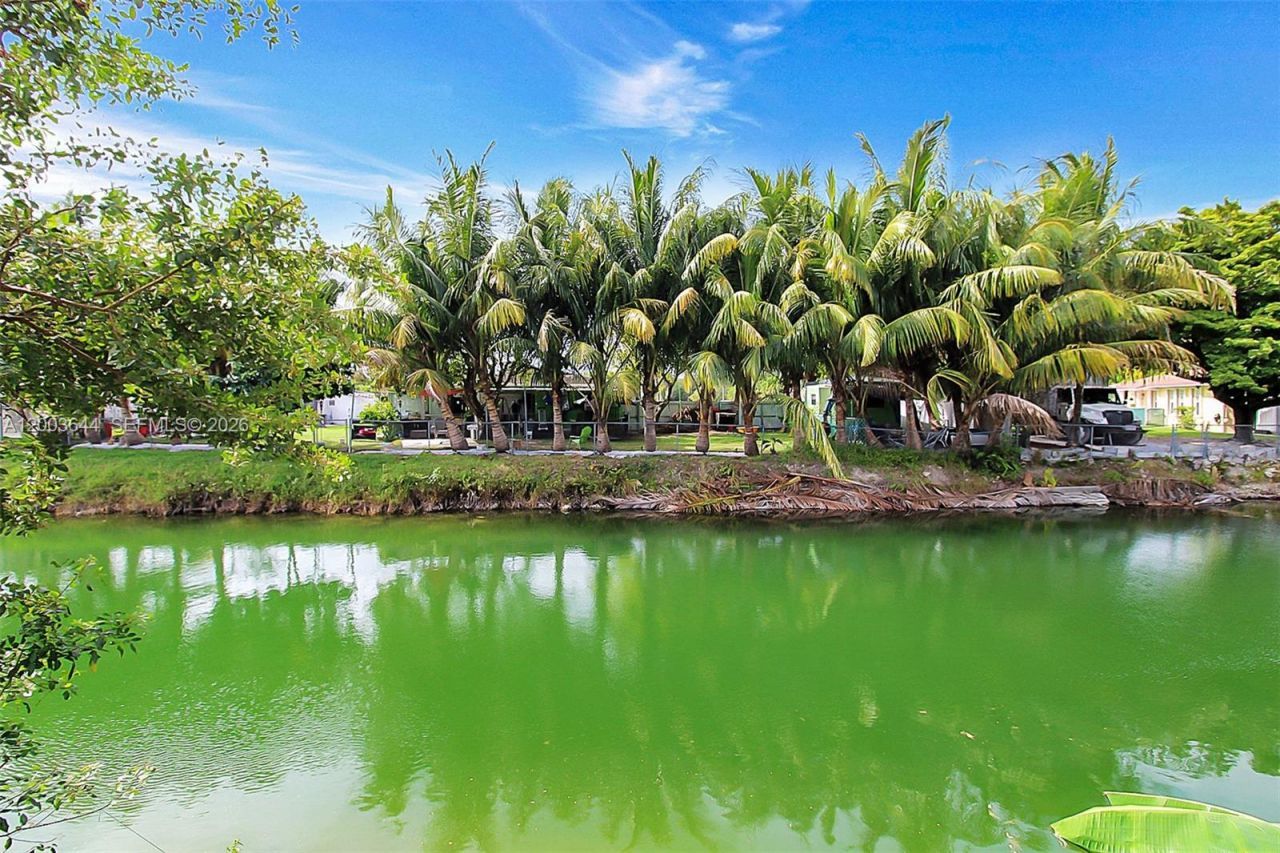 19100 SW 125th Ave , Miami, FL 33177 Photo