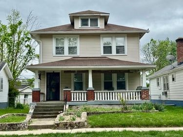 2708 Oakridge Drive, Dayton, OH 45417