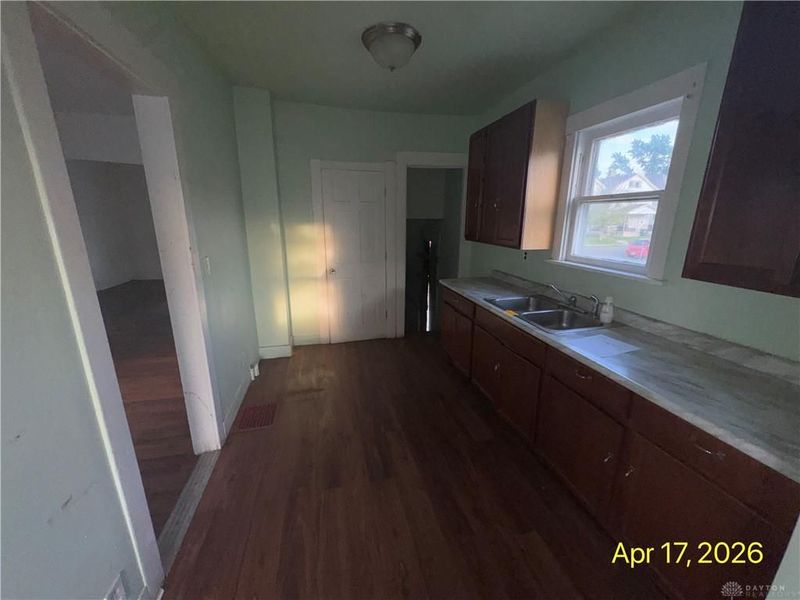 65 S Sperling Avenue, Dayton, OH 45403 Photo 12