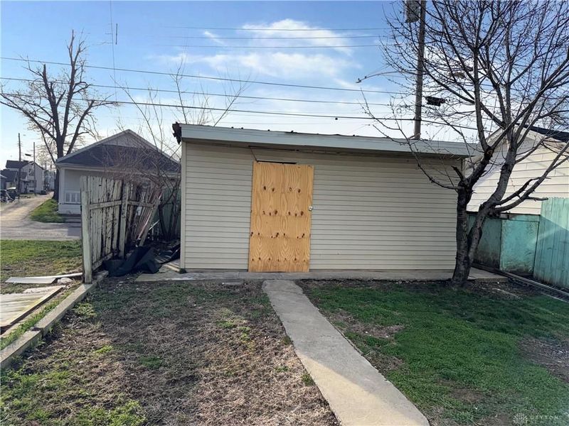 65 S Sperling Avenue, Dayton, OH 45403 Photo 5
