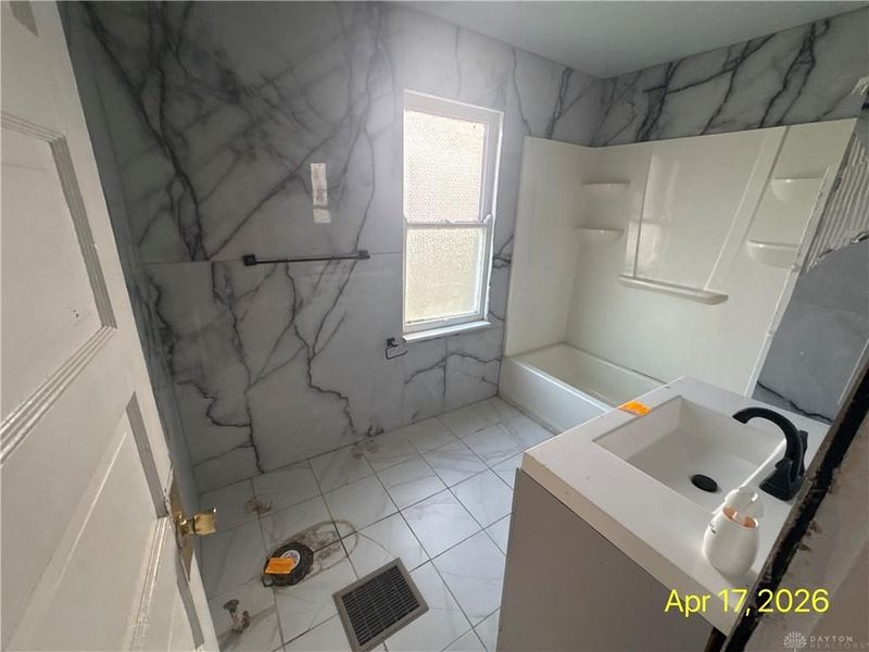 65 S Sperling Avenue, Dayton, OH 45403 Photo 8