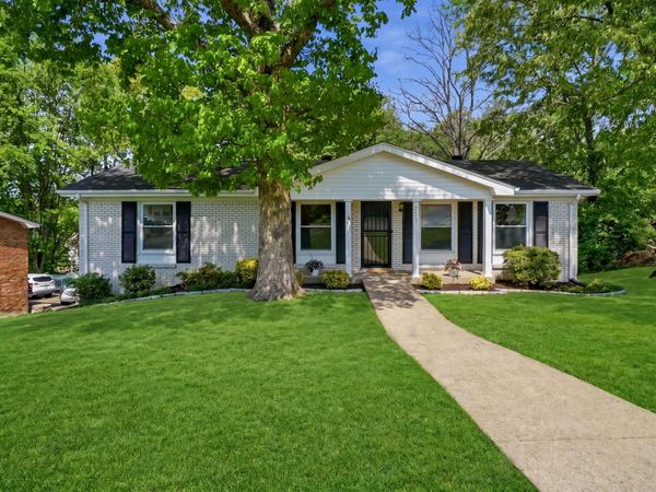 2442 Broadview Dr, Nashville, TN 37217