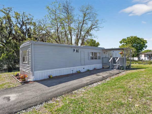 2944 PALM CIRCLE , HAINES CITY, FL 33844