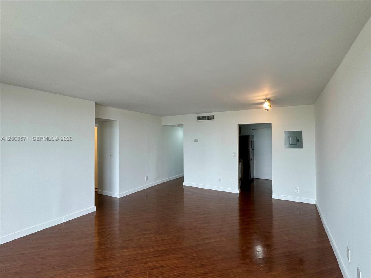 2020 NE 135th St, Unit 810, North Miami, FL 33181 Photo