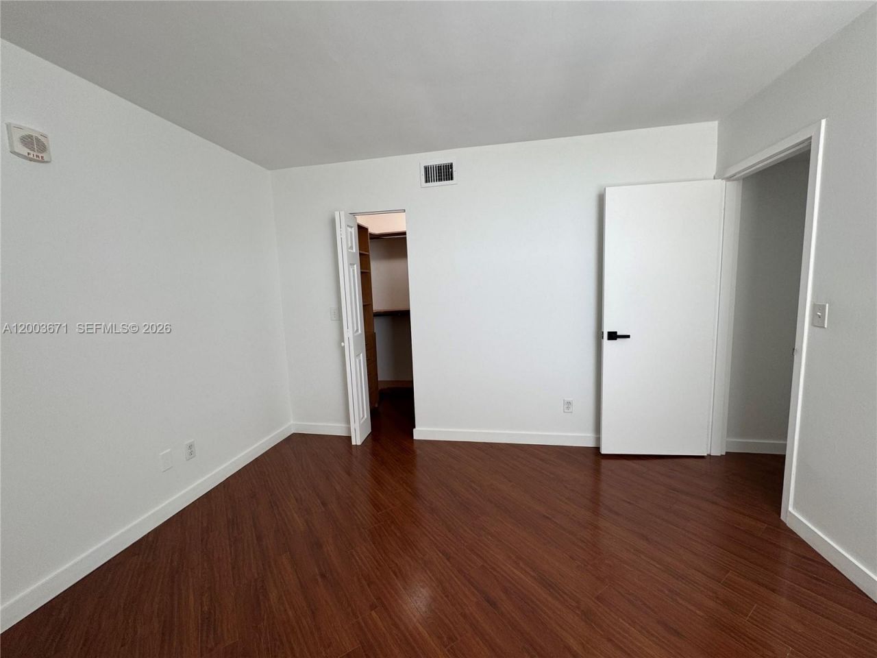 2020 NE 135th St, Unit 810, North Miami, FL 33181 Photo