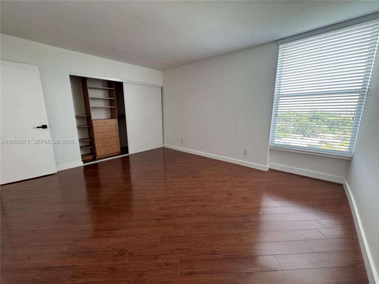 2020 NE 135th St, Unit 810, North Miami, FL 33181 Photo