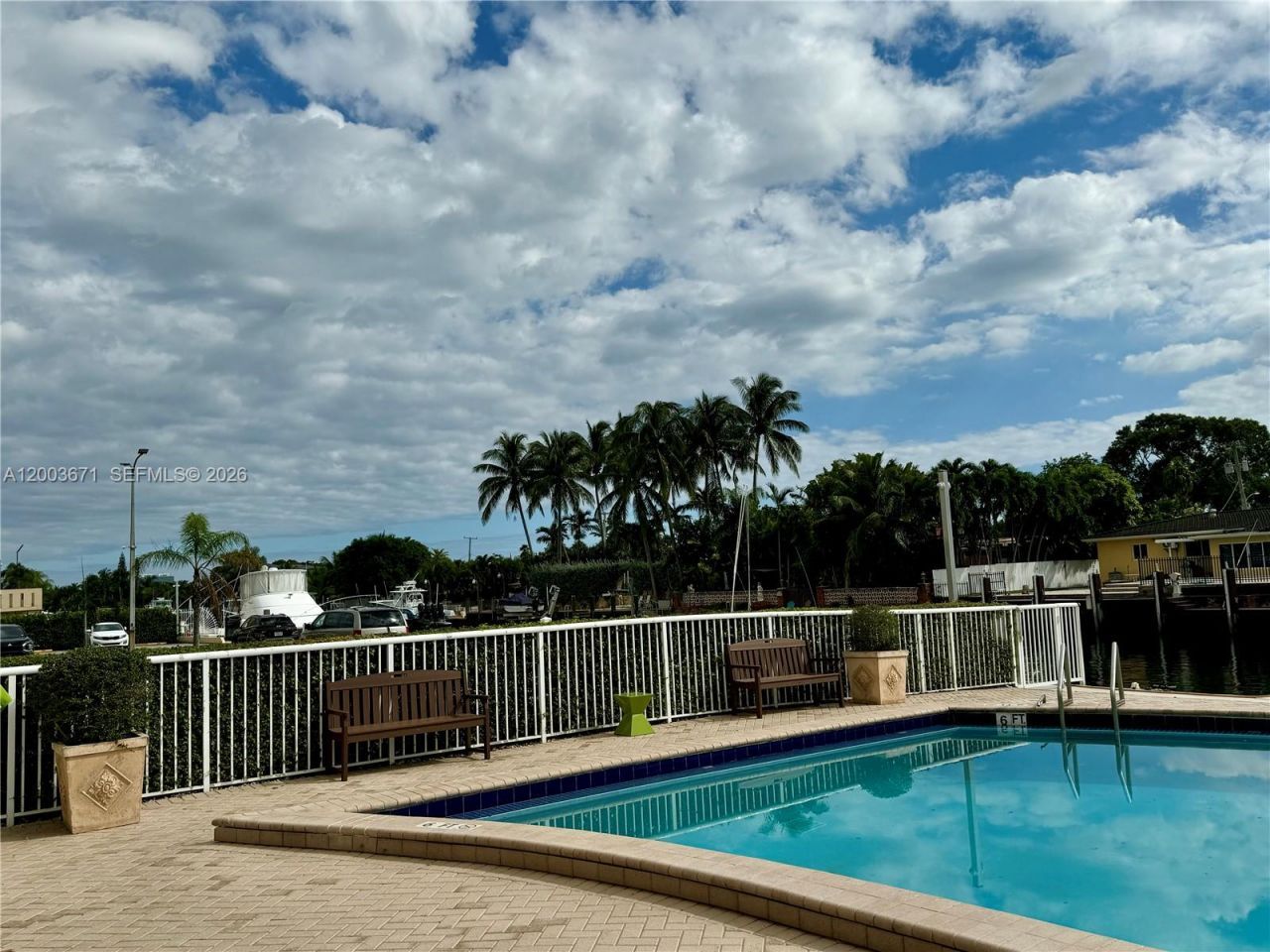 2020 NE 135th St, Unit 810, North Miami, FL 33181 Photo