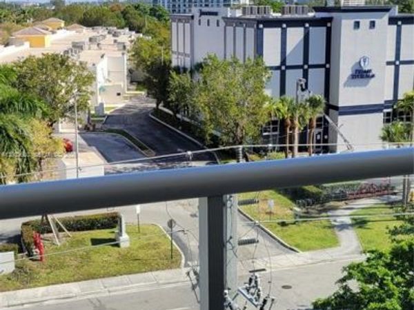 13499 Biscayne Blvd , Unit 511, North Miami, FL 33181