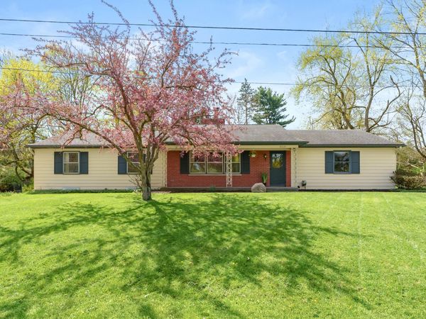 3231 Magnolia Circle, Kalamazoo, MI 49008