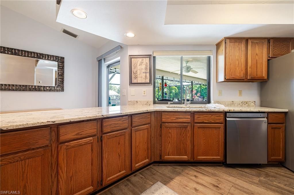 2534 SE 24th Pl , Cape Coral, FL 33904 Photo