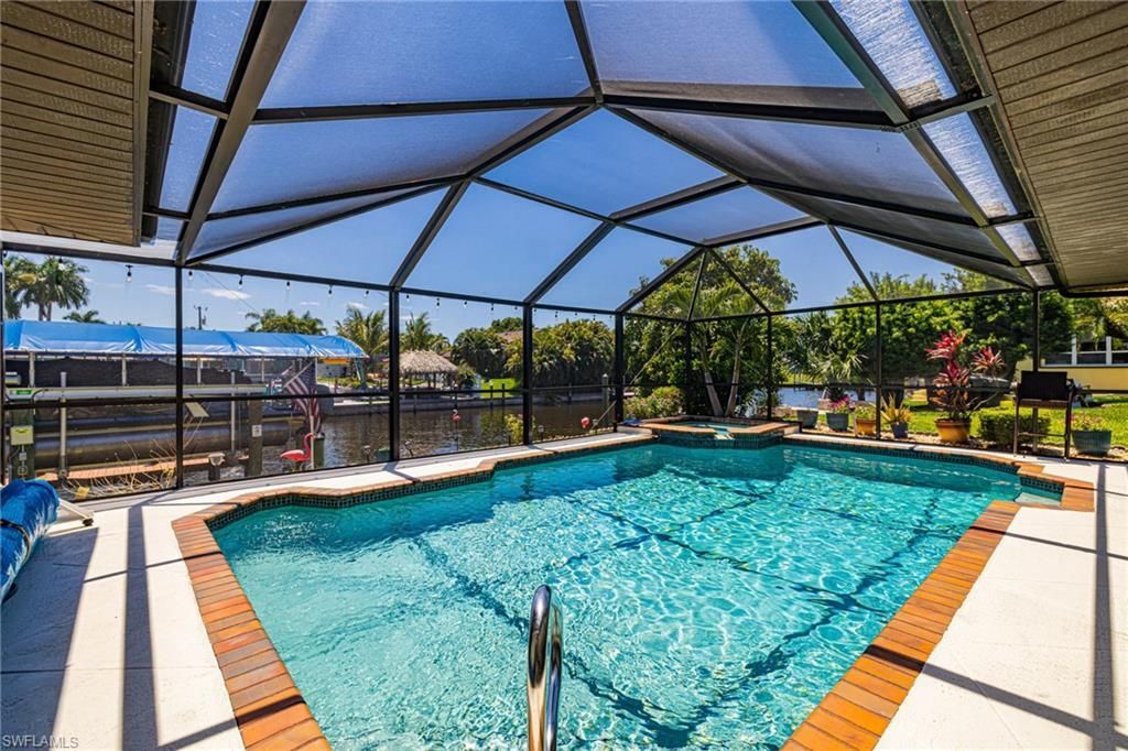 2534 SE 24th Pl , Cape Coral, FL 33904 Photo