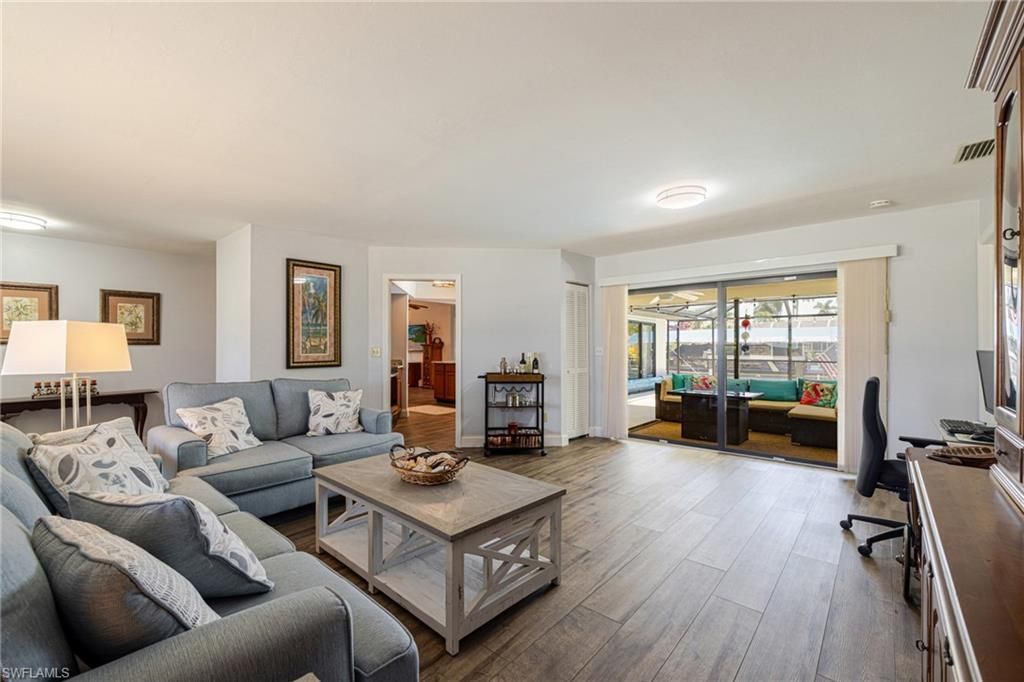 2534 SE 24th Pl , Cape Coral, FL 33904 Photo