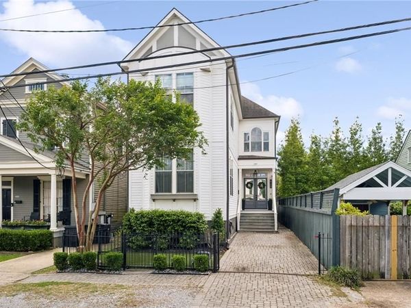 6124 CAMP Street, New Orleans, LA 70118