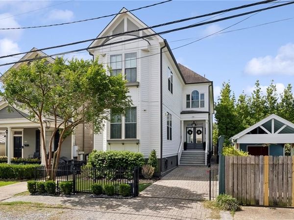 6124 CAMP Street, New Orleans, LA 70118