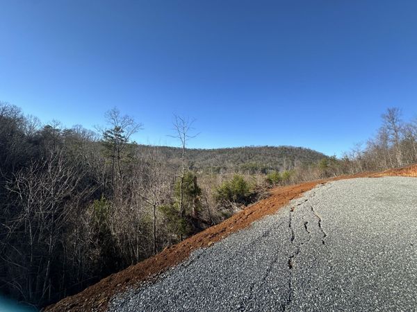 1776 Fairview Road , Tellico Plains, TN 37385