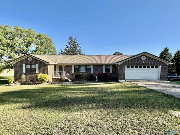 4691 Cornelia Drive, Hokes Bluff, AL 35903