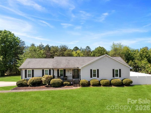 114 Cross Creek Drive , Cherryville, NC 28021