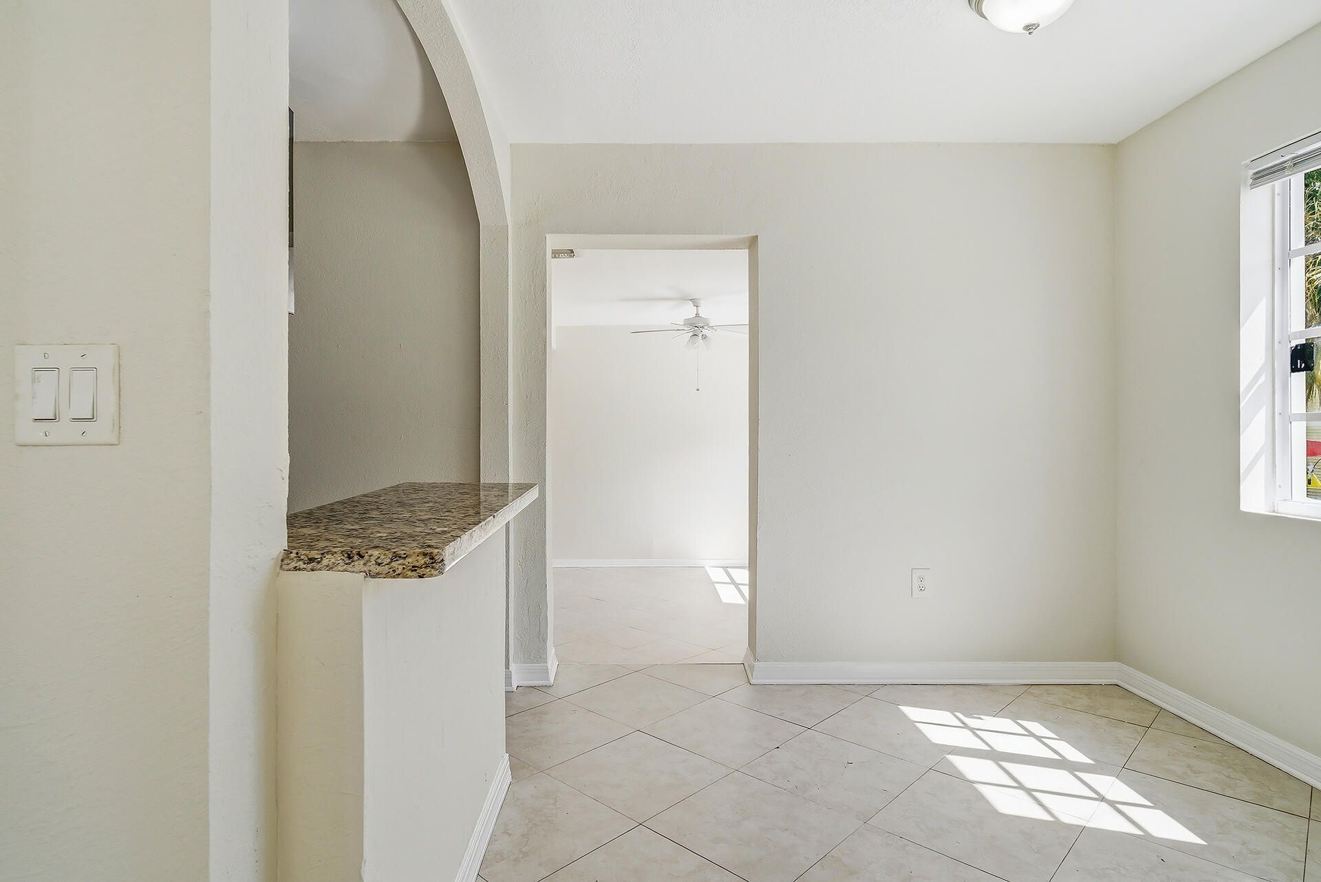 215 S Federal Highway, Unit #2 Rear, Lake Worth Beach, FL 33460 Photo