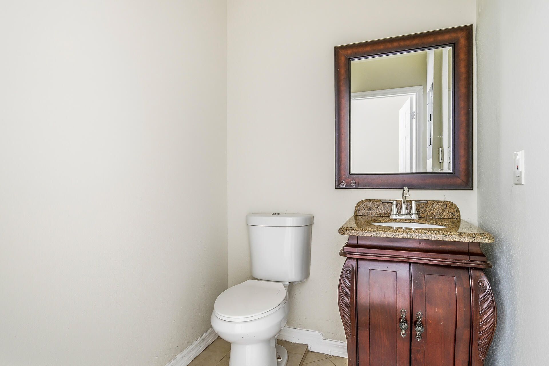 215 S Federal Highway, Unit #2 Rear, Lake Worth Beach, FL 33460 Photo