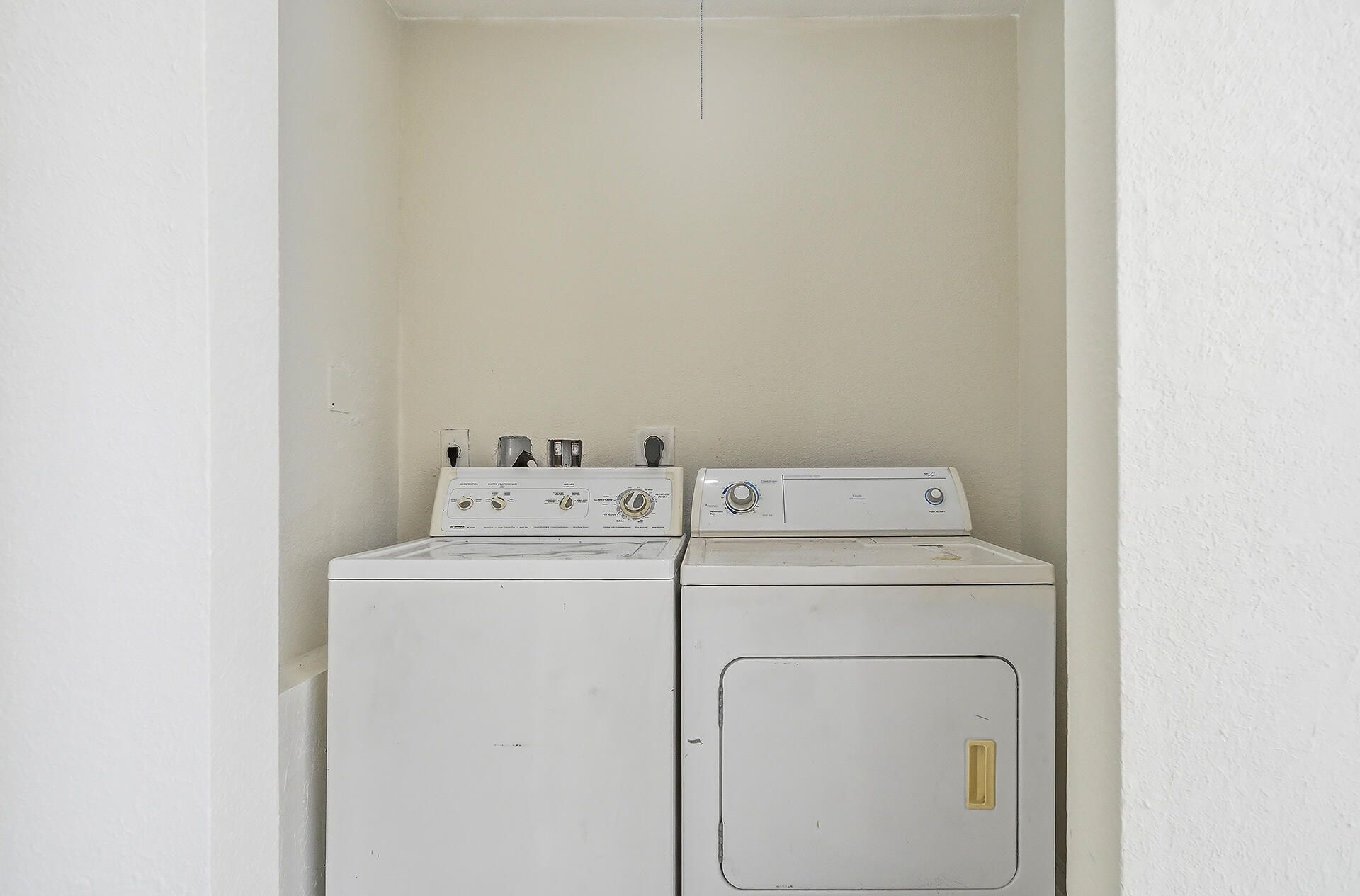 215 S Federal Highway, Unit #2 Rear, Lake Worth Beach, FL 33460 Photo