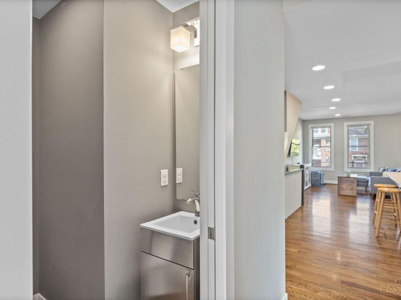 434 Northern Avenue, Cincinnati, OH 45229 Photo 22