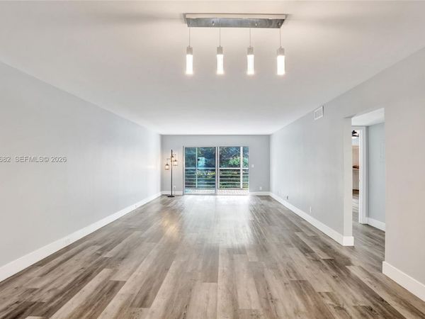 3001 Portofino Isle , Unit K2, Coconut Creek, FL 33066