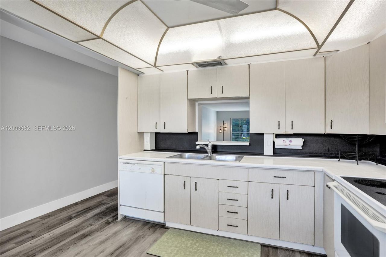 3001 Portofino Isle , Unit K2, Coconut Creek, FL 33066 Photo