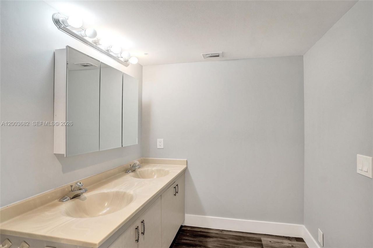 3001 Portofino Isle , Unit K2, Coconut Creek, FL 33066 Photo