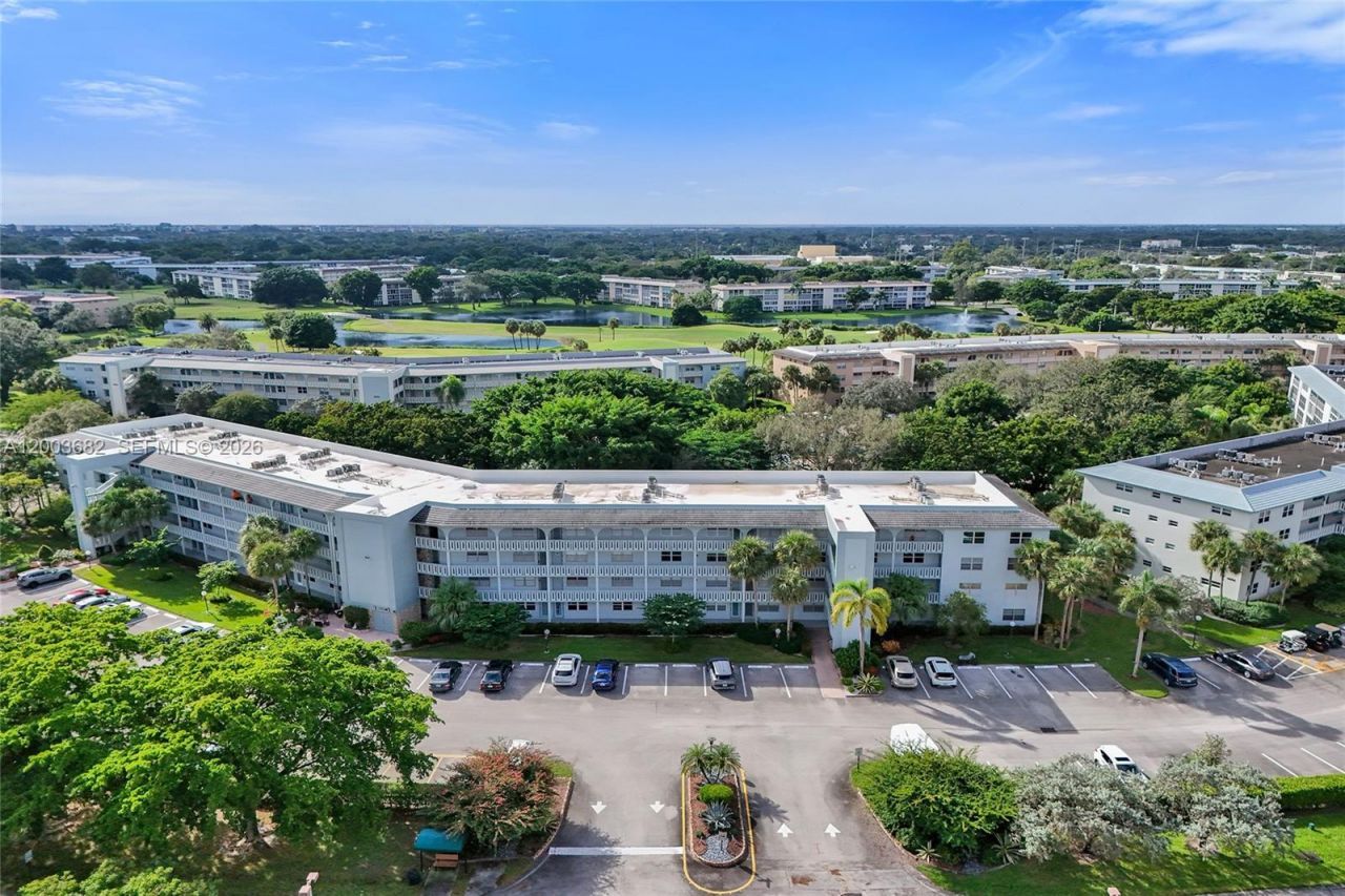 3001 Portofino Isle , Unit K2, Coconut Creek, FL 33066 Photo