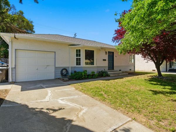 58 E Fargo St, Stockton, CA 95204