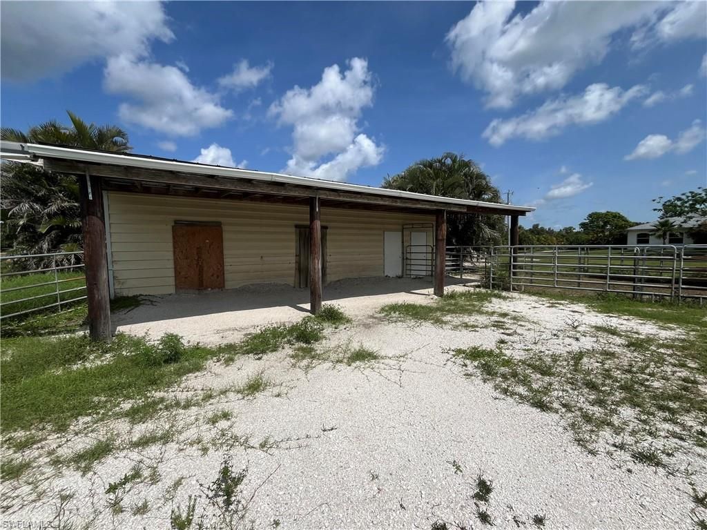 10551 Deal Rd, North Fort Myers, FL 33917 Photo