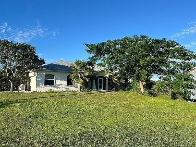 10551 Deal Rd, North Fort Myers, FL 33917 Photo