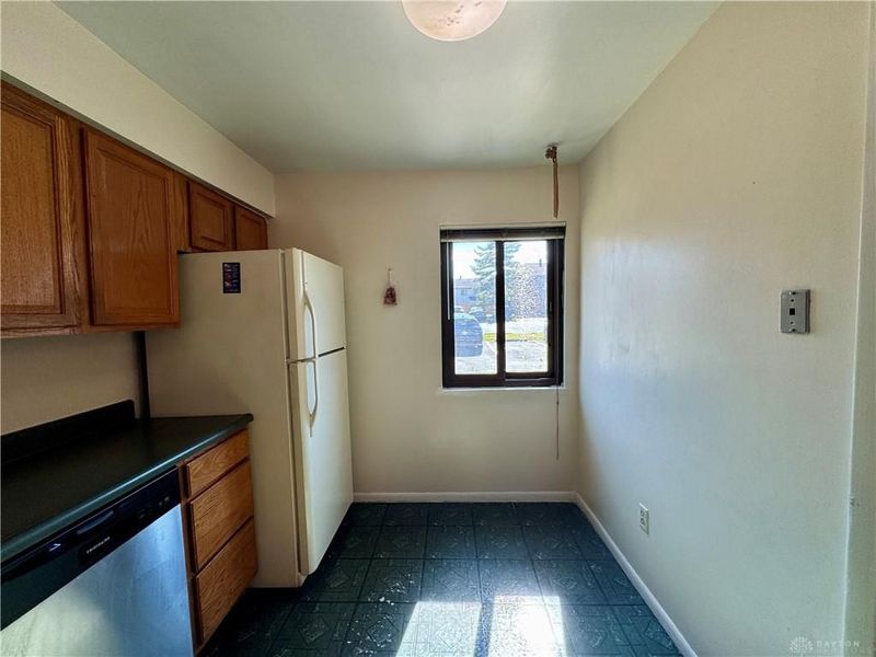 3254 Gambit Square, Dayton, OH 45449 Photo 5