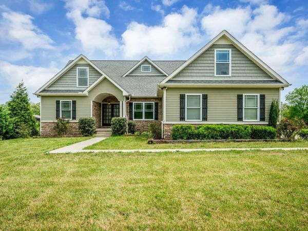 2661 Spencer Mill Rd, Bon Aqua, TN 37025