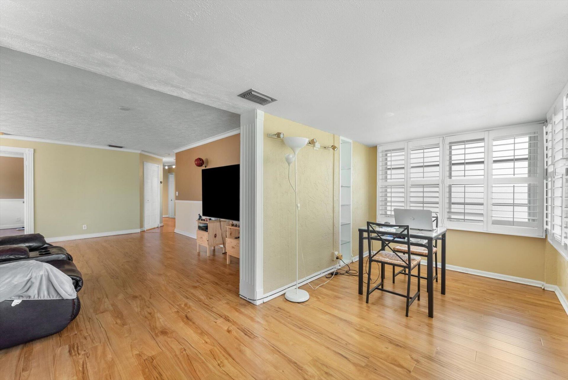 8000 Lagos De Campo Boulevard, Unit A-307, Tamarac, FL 33321 Photo