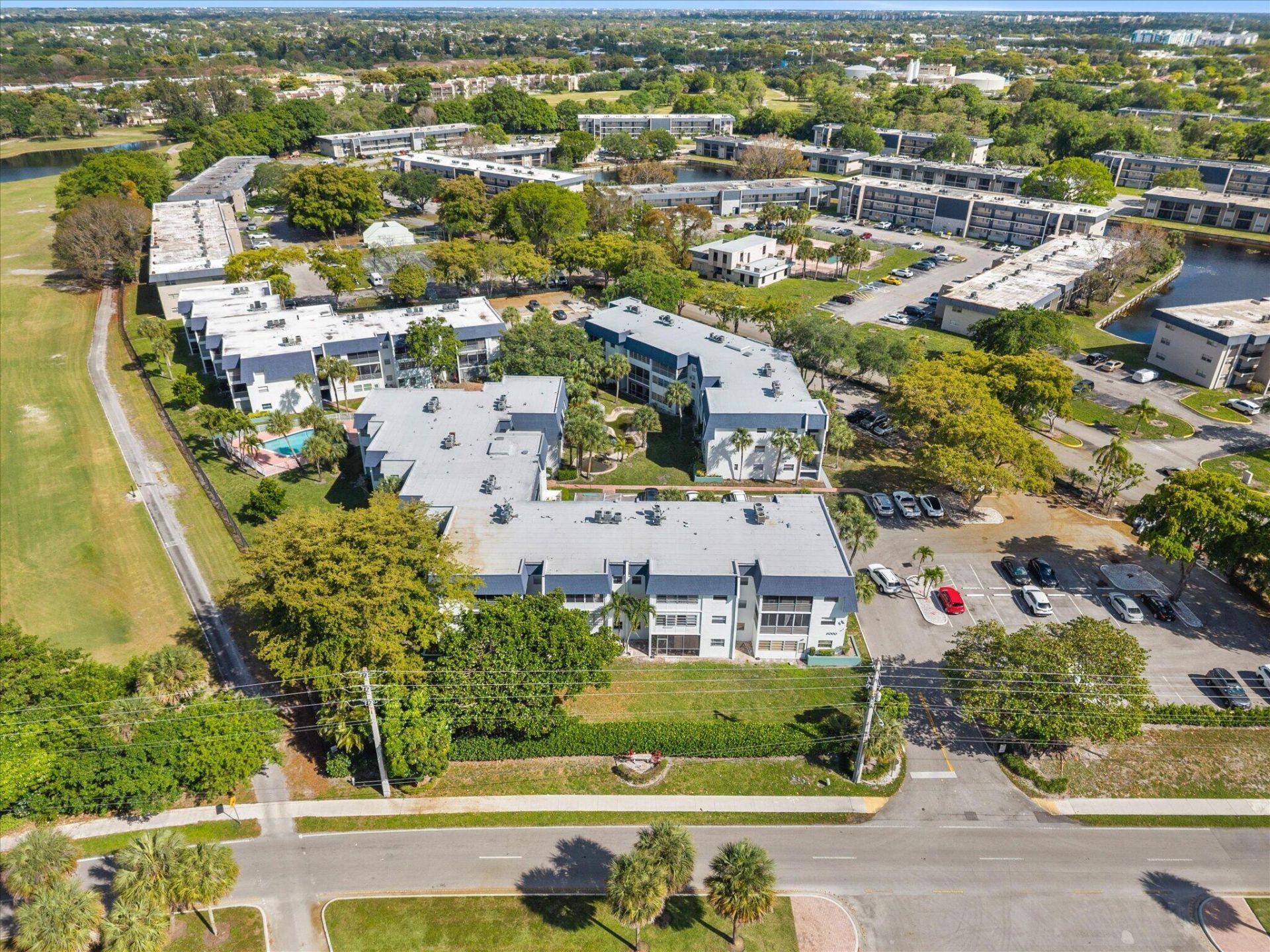 8000 Lagos De Campo Boulevard, Unit A-307, Tamarac, FL 33321 Photo