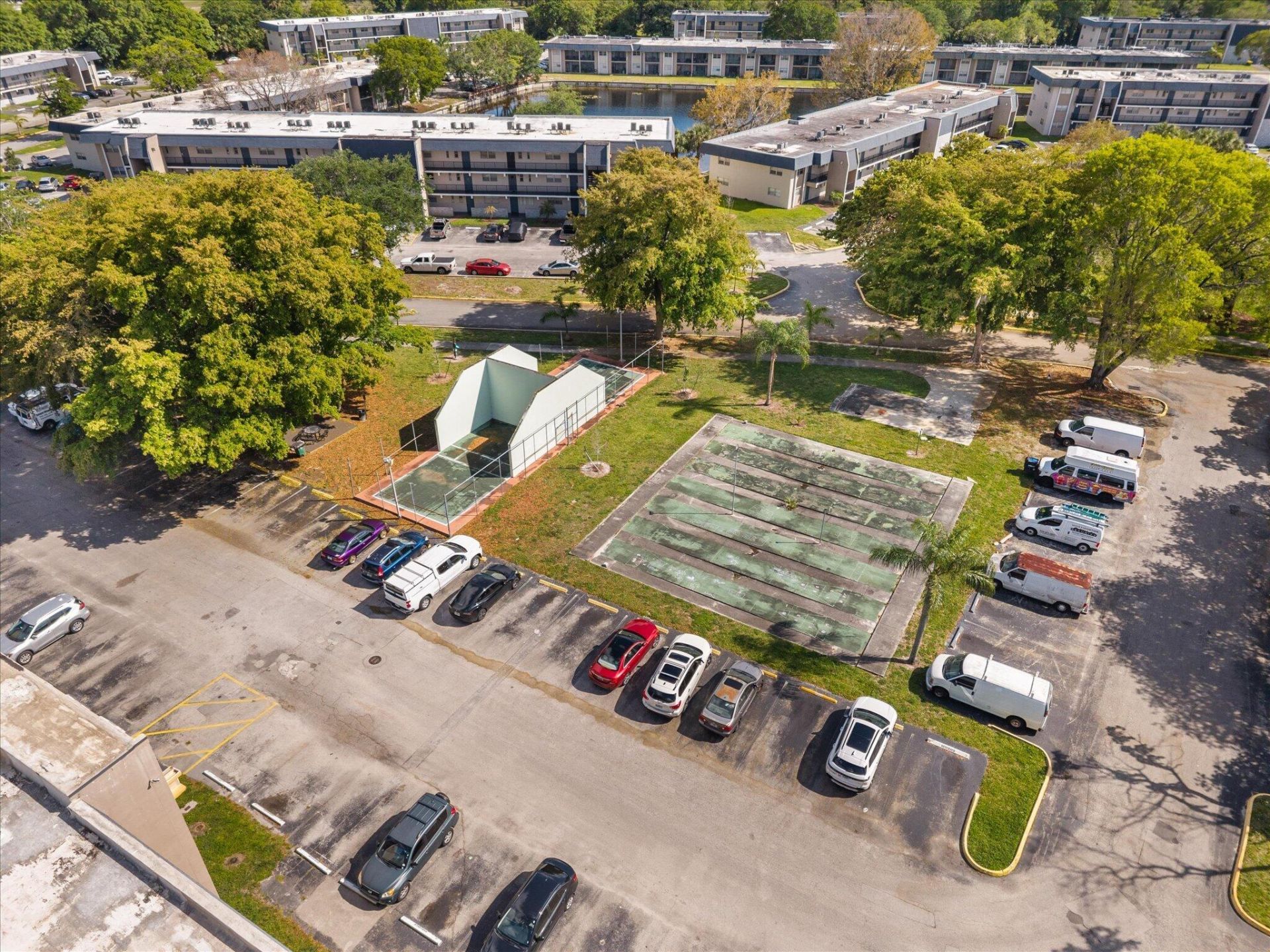 8000 Lagos De Campo Boulevard, Unit A-307, Tamarac, FL 33321 Photo