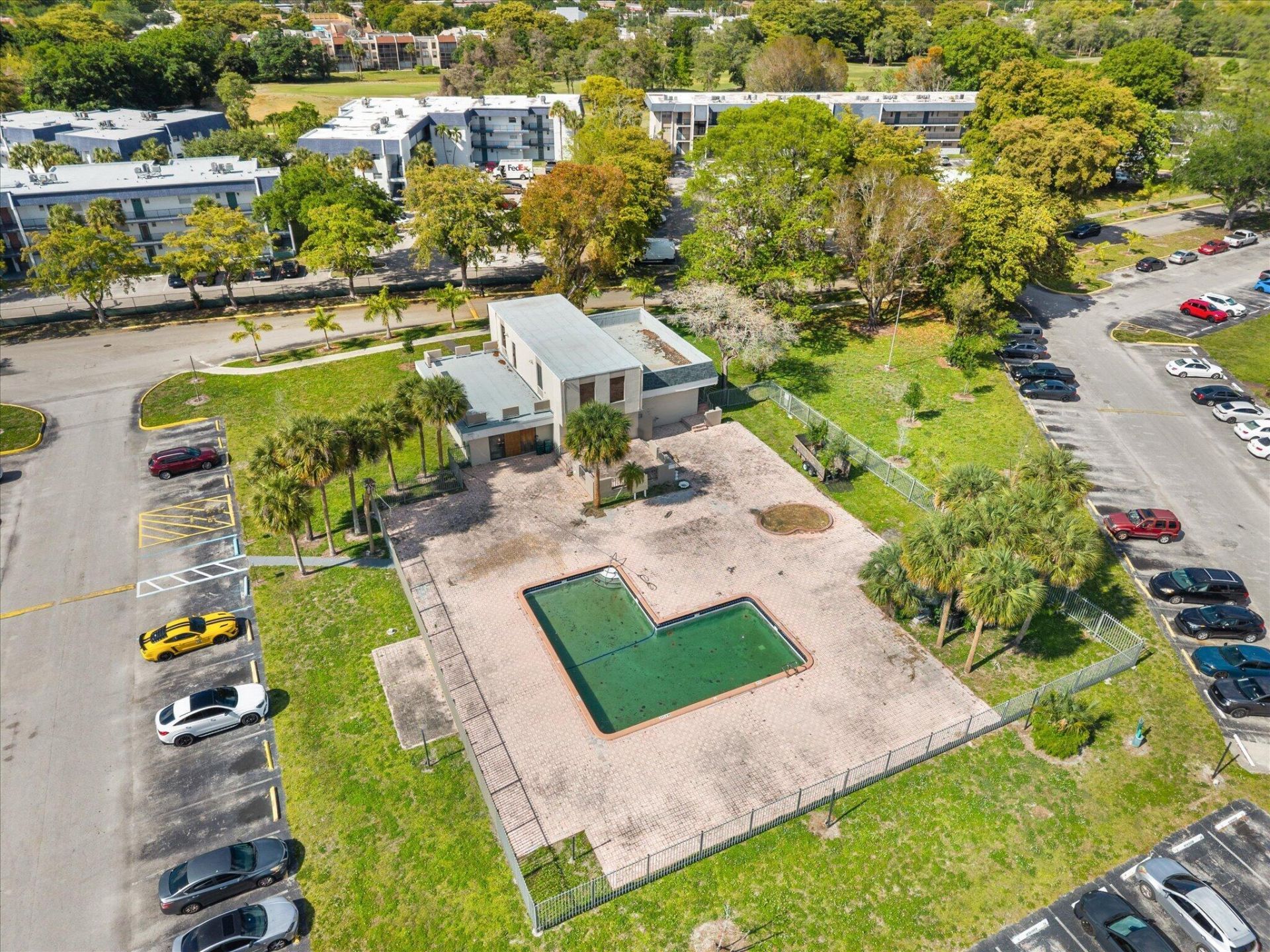 8000 Lagos De Campo Boulevard, Unit A-307, Tamarac, FL 33321 Photo