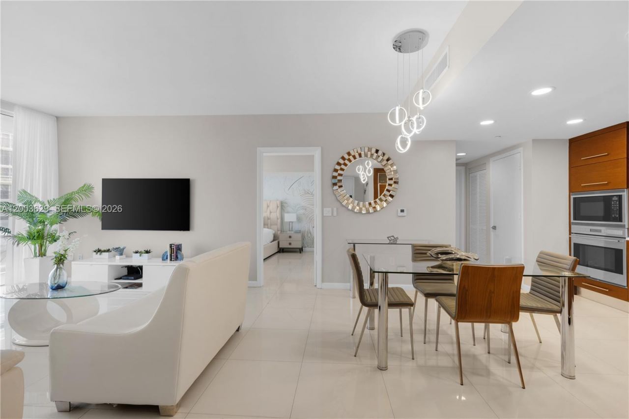 485 Brickell Ave , Unit 4501, Miami, FL 33131 Photo