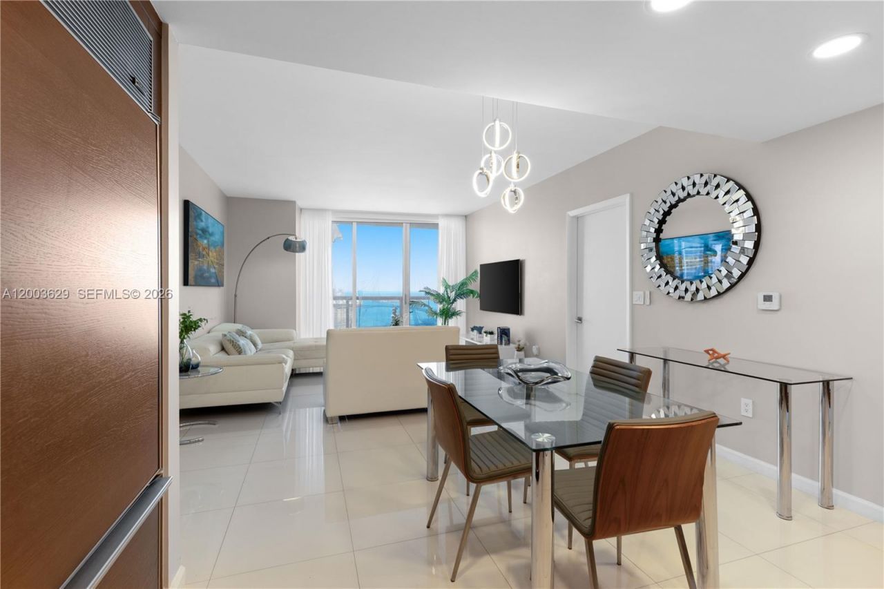 485 Brickell Ave , Unit 4501, Miami, FL 33131 Photo