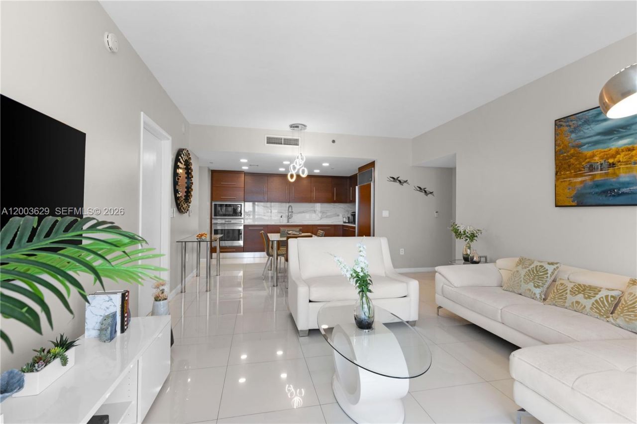 485 Brickell Ave , Unit 4501, Miami, FL 33131 Photo