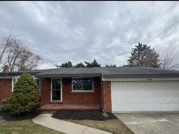 41718 Mae Wood Drive, Sterling Heights, MI 48313