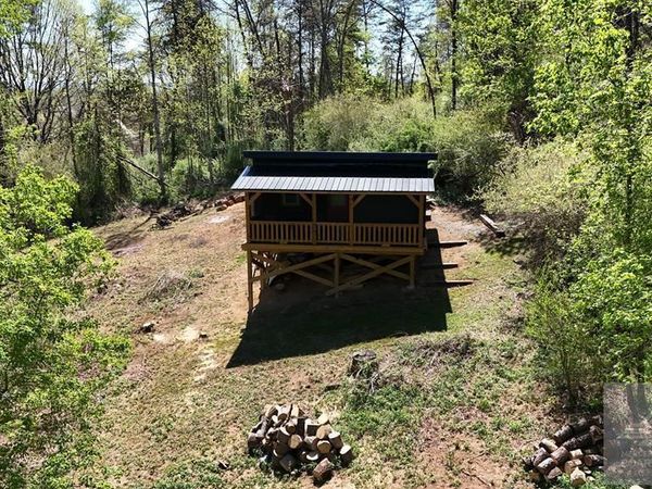 768 Grandview Dr., Forest Hill, WV 24935