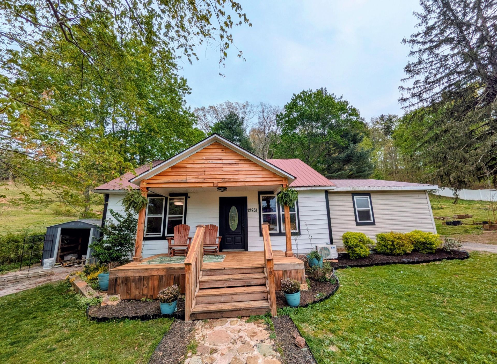 12251 U.S. 421 , Tyner, KY 40486