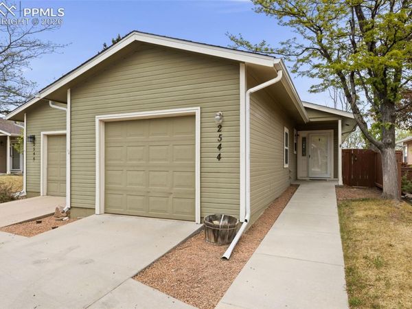 2544 Patriot Heights, Colorado Springs, CO 80904