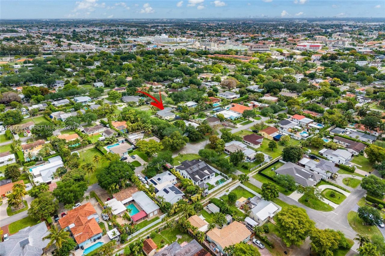 501 Lawn Way, Miami Springs, FL 33166 Photo