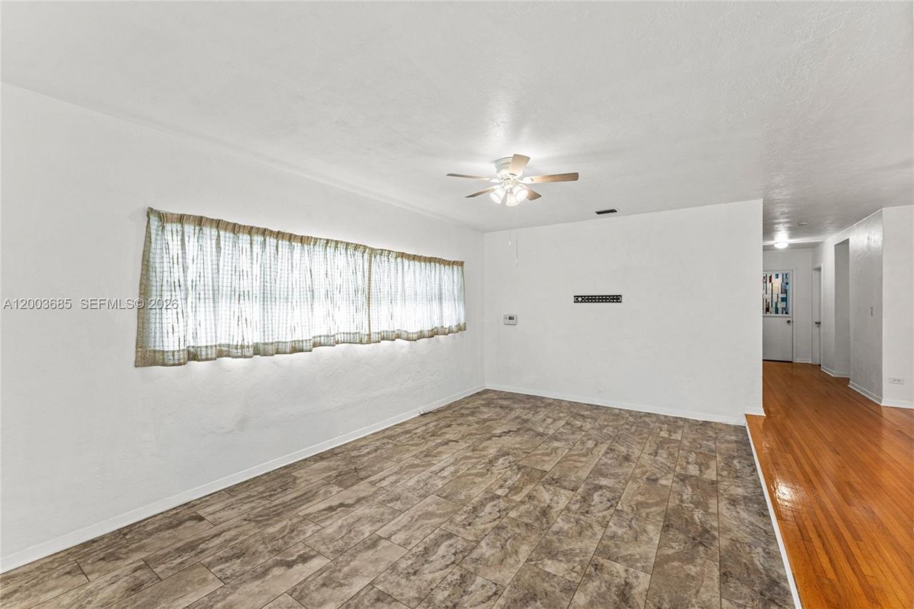 501 Lawn Way, Miami Springs, FL 33166 Photo