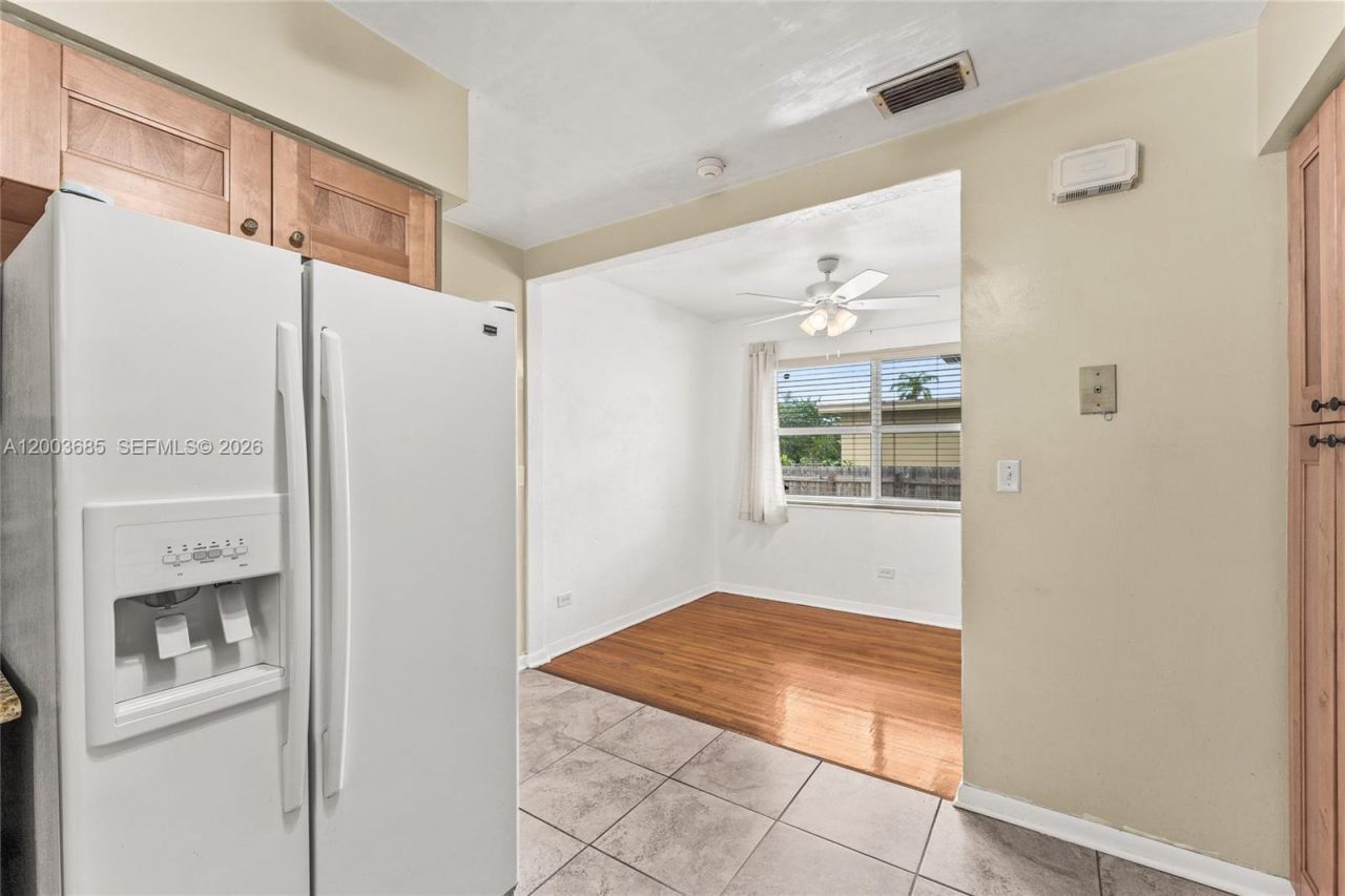 501 Lawn Way, Miami Springs, FL 33166 Photo