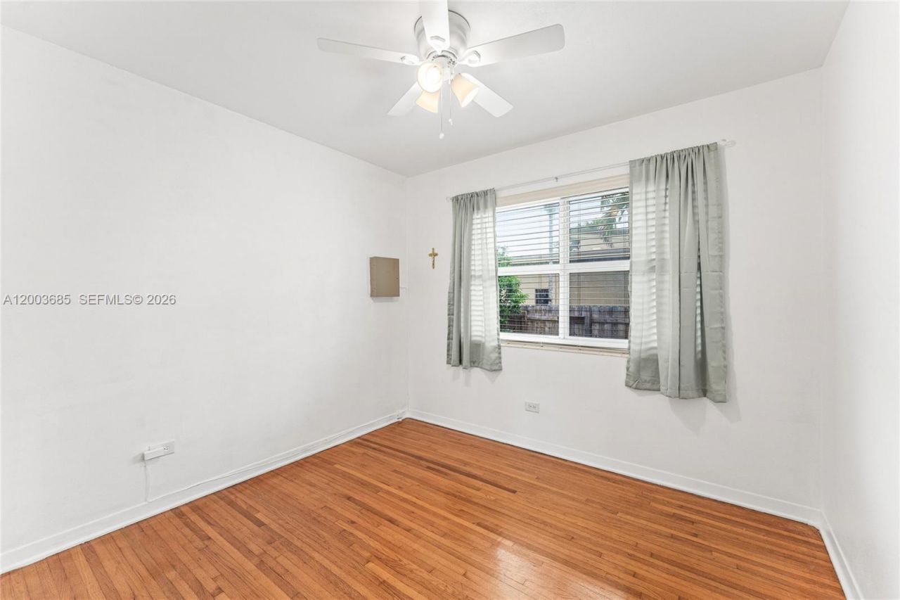 501 Lawn Way, Miami Springs, FL 33166 Photo